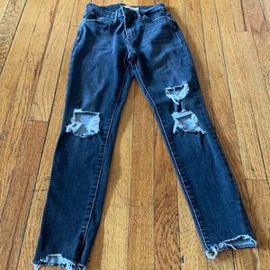 Levi skinny jeans. Black. Ripped.